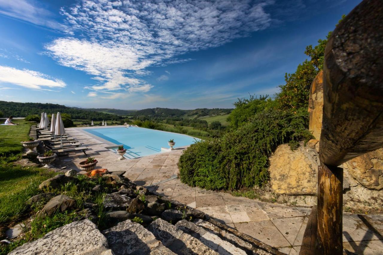 Отель Borgo Laticastelli Раполано-Терме Экстерьер фото